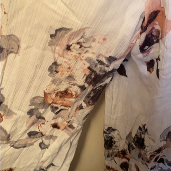 Brand new floral wide leg jumpsuit - Picture 4 of 4